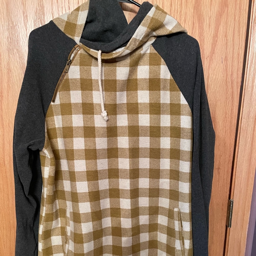 XXL DoubleHood Ampersand sweatshirt from Mindy Mae’s Market